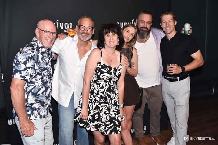 André Savard glisse un « pas mal cute » sur Audrey de Survivor Québec et le 🫣 dit tout
