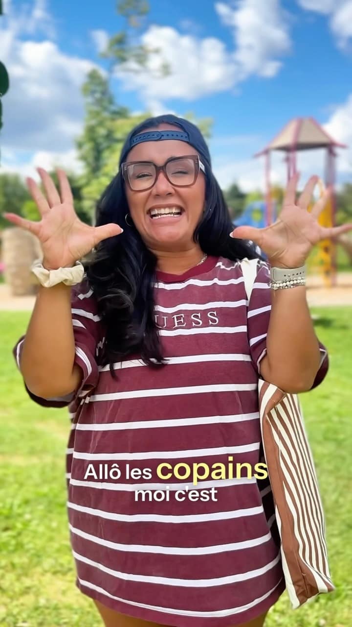 Kate Moya sort le sketch « on lâche pas » et rallie tous les parents en survie de fin d'été