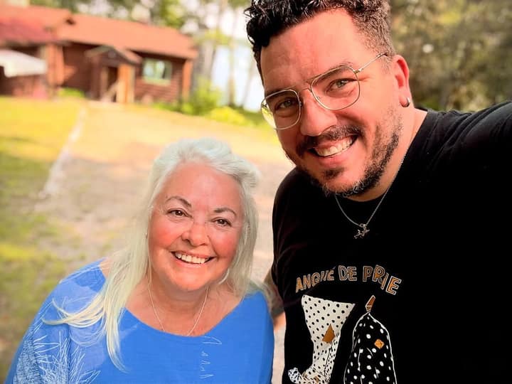 Marc-André Roy craque pour Louise Portal et range enfin ses punchlines