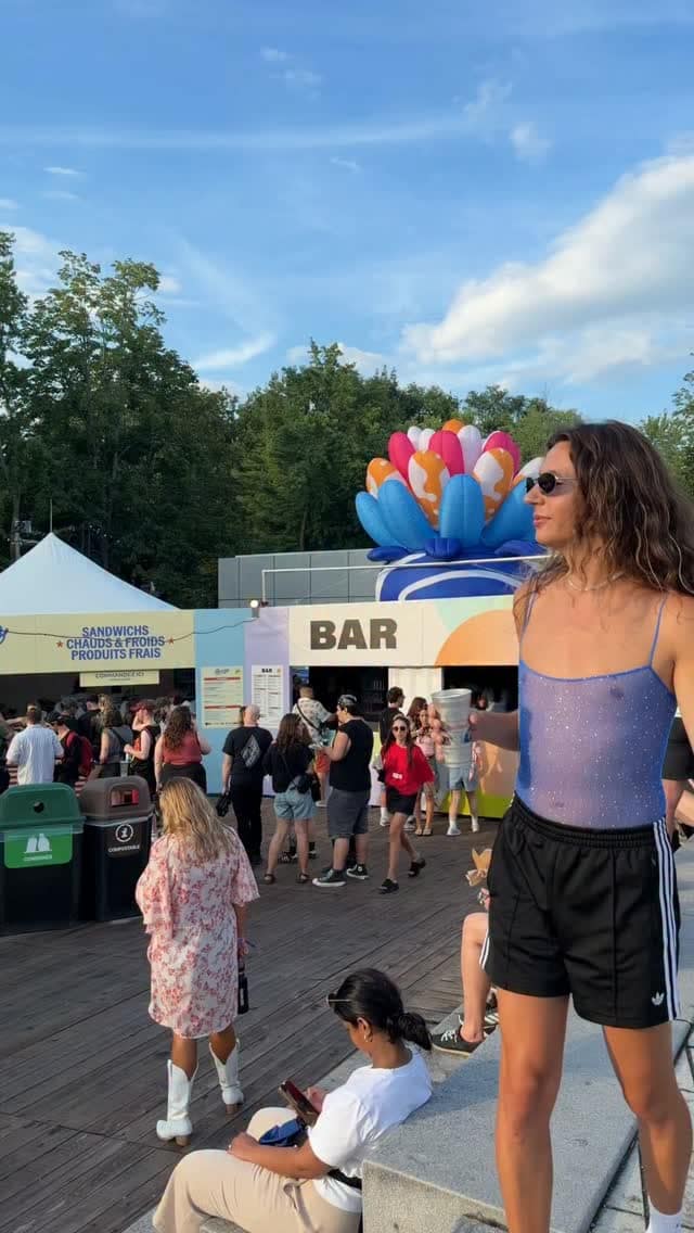 Maxence Garneau enchaîne les pirouettes à Osheaga et fait travailler son coach