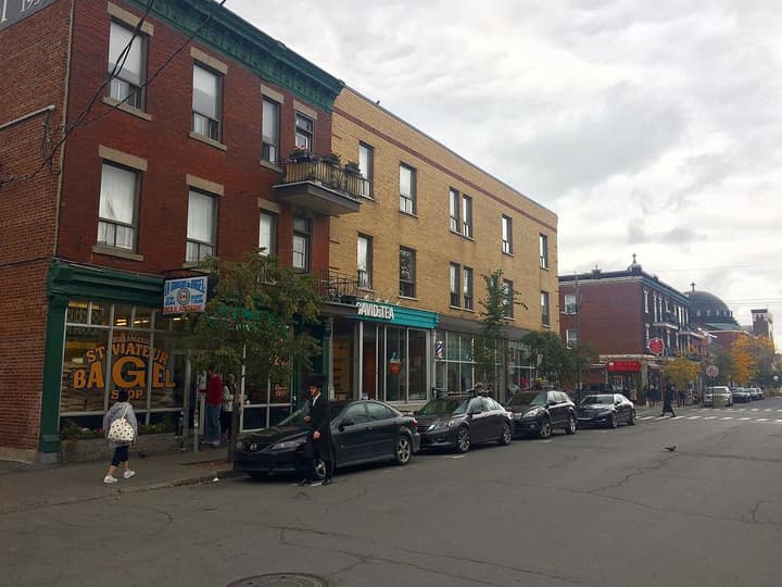 Explorer le Mile End à pied : le guide flâneur du quartier le plus créatif de Montréal