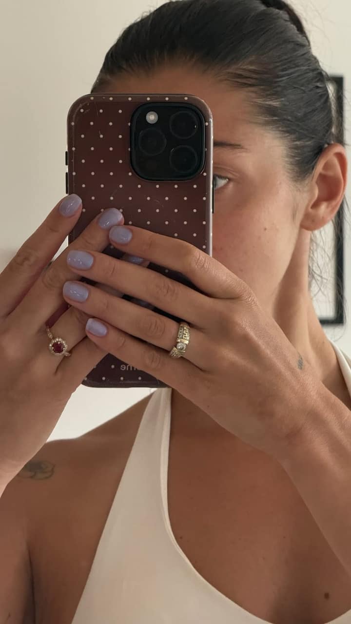 Stacey Giannopoulos dégaine son code rabais et lance un compte à rebours skincare